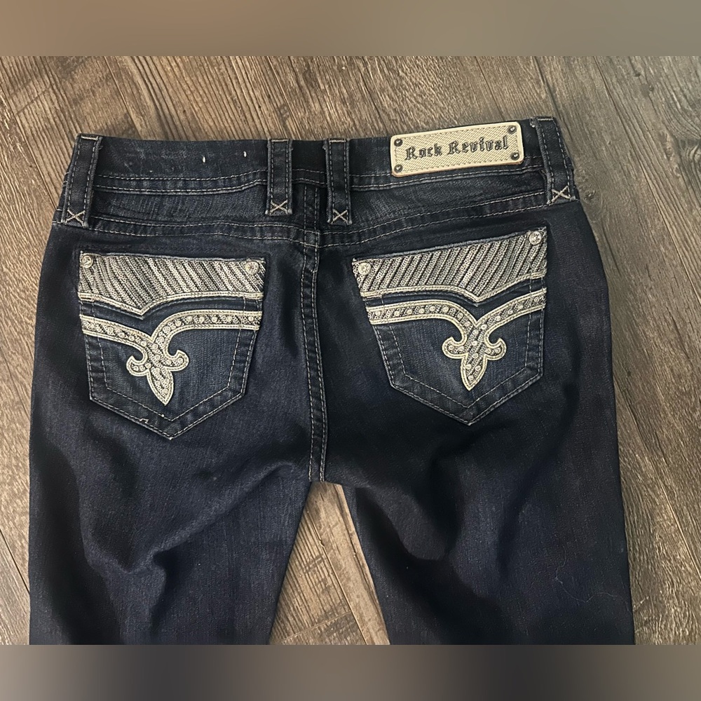 Rock Revival women’s dark blue Jeans with Silver Accents size 29